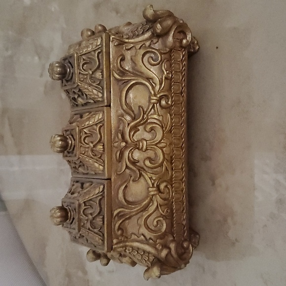 Vintage Barroque Container - Picture 1 of 6